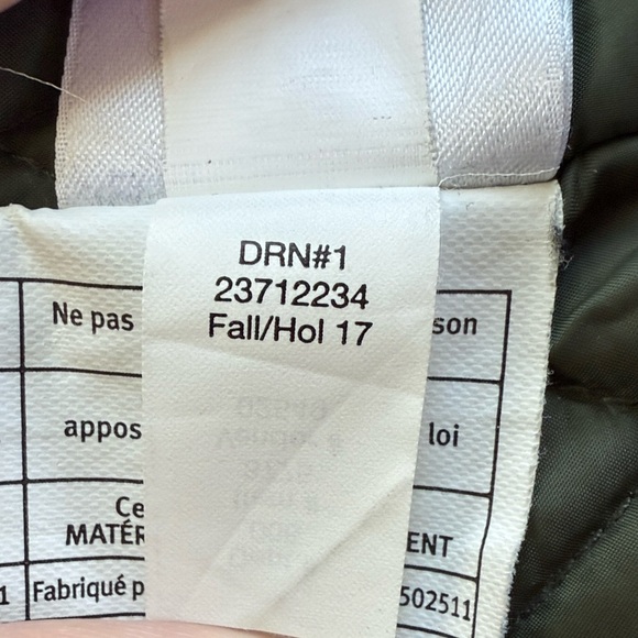 Eddie Bauer Women's Westbridge Parka with Faux Fur Trim, XS - Picture 14 of 14